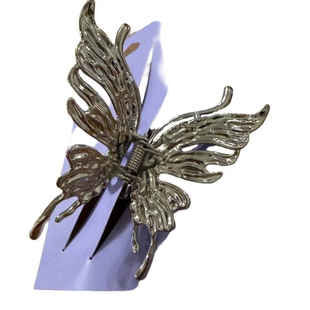 Claire's Silver Butterfly Hair Clip